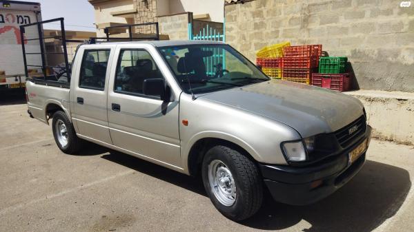 איסוזו איפון 2X4 (1998)