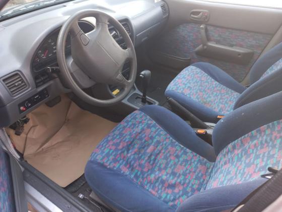 סוזוקי סוויפט (2002)