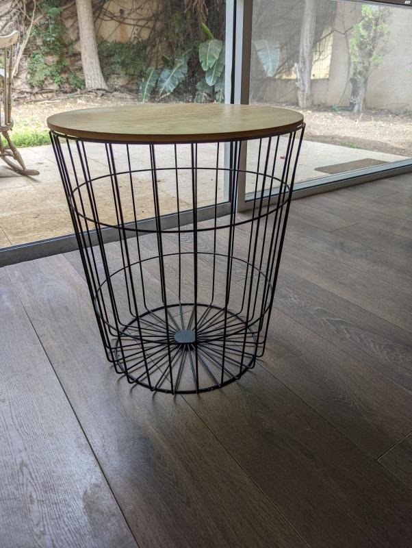 שולחנות - שולחן קפה מעוצב לסלון של חברת Ubject | מודעה-614636