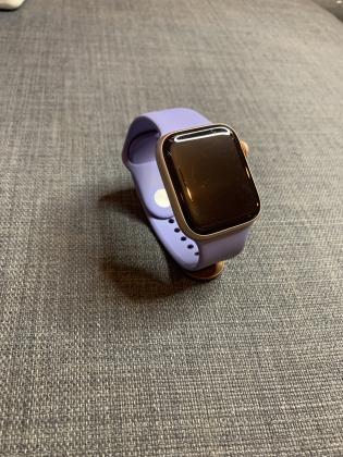 שעון אפל 5, 44 מ״מ