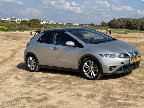 הונדה סיוויק האצ'בק החדשה (2009)