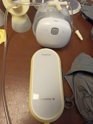 משאבת מדלה פריסטייל במצב מעולה כמו חדש