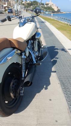 קיוואי לנד קרוזר 250 (2011)