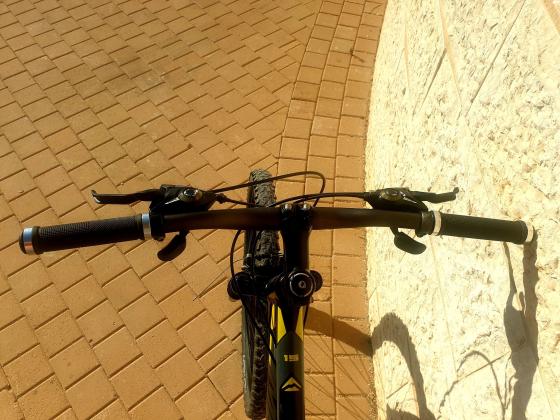 למכירה אופניים שטח של חברת