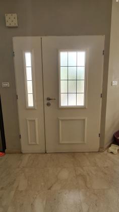 דלת כניסה של "רב בריח"