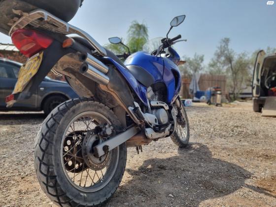 הונדה טרנסאלפ 650 (2001)