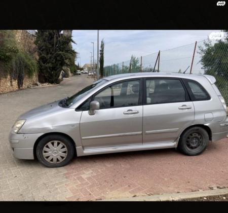 סוזוקי ליאנה (2005)