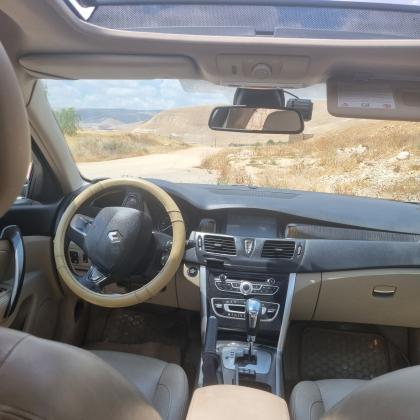 רנו לטיטוד (2013)