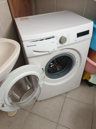 מכונה של ELECTRA, דגם VE6098,