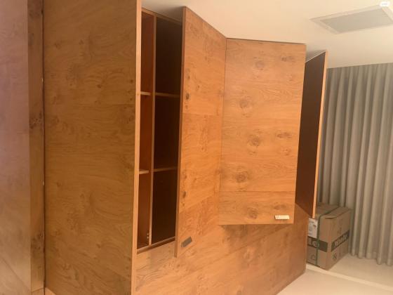 מזנון טלויזה / קיר דקורטיבי