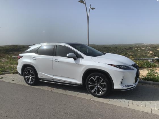 לקסוס RX450H (2020)