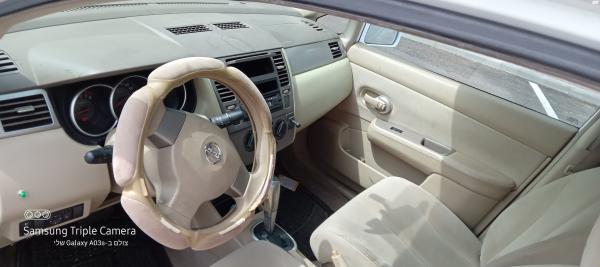 ניסאן טידה (2008)