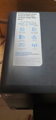 מדפסת נשולבתpro 8610 hp officejetעל