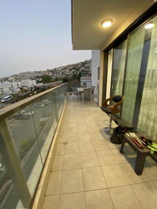 אסתר המלכה 1 (רמת כנרת)