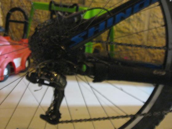 בולם אחורי פוקס ,גלגלים 29