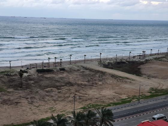 שדרות פנחס ספיר 25 (קרית ים ב)