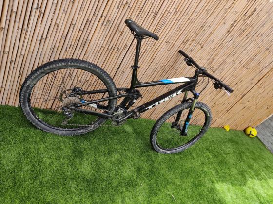 אופני שטח שיכוך מלא Trek