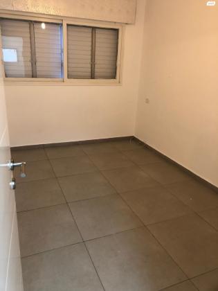 שדרות ששת הימים 23 (נוה אליעזר)