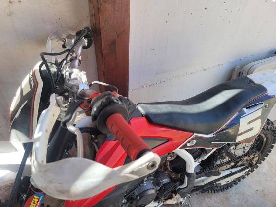 הוסקוורנה TE125 (2011)