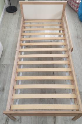 מיטה לילד של IKEA מדגם