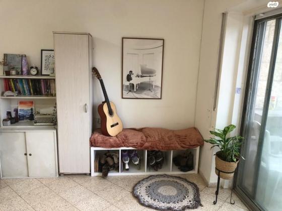 הרב חיים ברלין 33 (רסקו(גבעת הורדים))