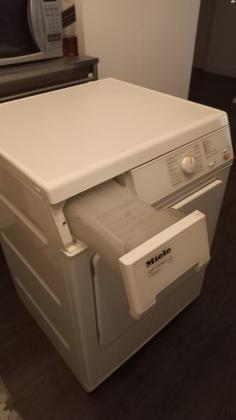 מייבש קונדנסור של חברת מילה