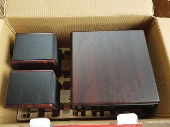 רמקולים למחשב מיקרולאב עוצמתיים מעץ