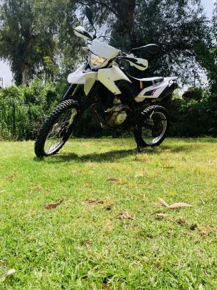 ימאהה WR125R (2015)
