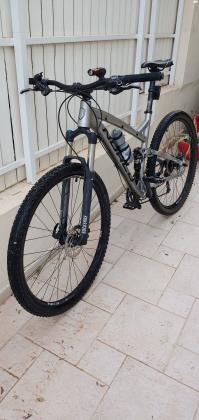 אופני הרים NORCO שיכוך מלא