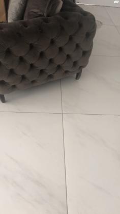 ספת קפיטונאז מעוצבת בד קטיפה