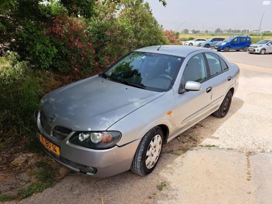 ניסאן אלמרה (2006)