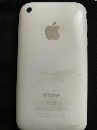 אייפון 3g הדור השני שיוצר