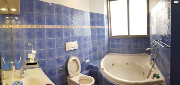 חברון 5 (לב תל אביב החלק הצפוני)