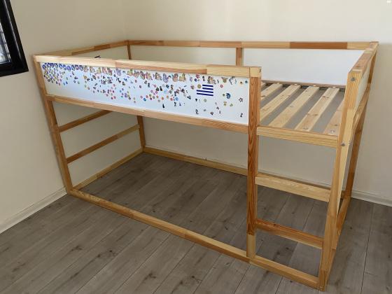 מיטת KURA של איקאה, יכולה