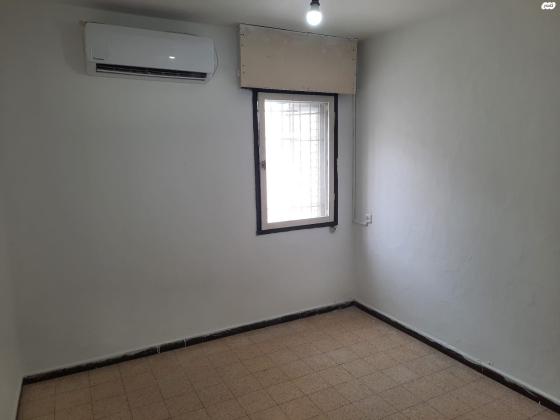 שדרות ירושלים 69