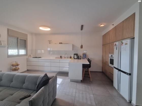 הר הצופים 21 (רחובות ההולנדית)