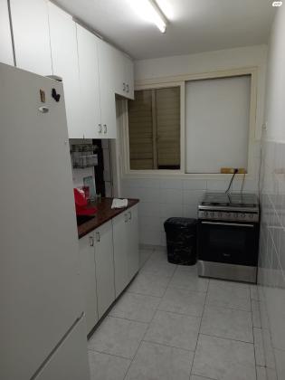 גולומב 24 (נאות רחל)