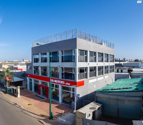 צבי שכטרמן 8