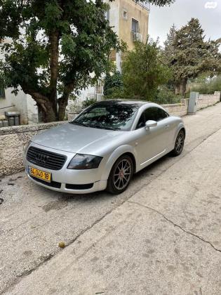 אאודי TT (2000)