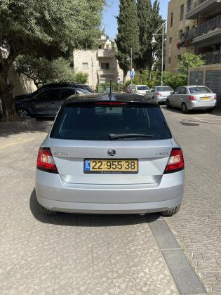 סקודה פאביה (2016)