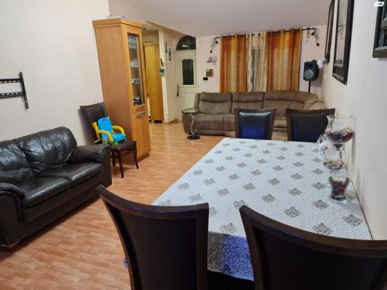 כורזין 9 (שכונה ממשית)