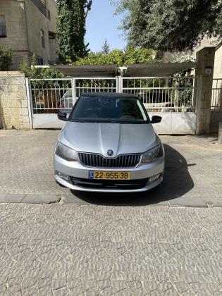 סקודה פאביה (2016)