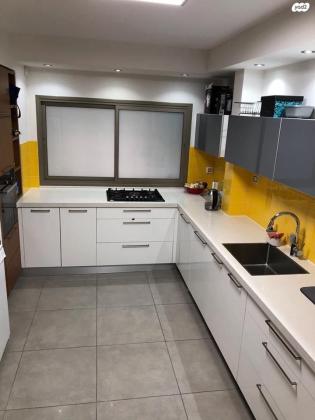 מנשה 4 (מתחם נגבה)