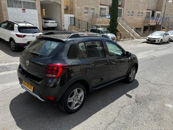 דאצ'יה סנדרו Stepway (2018)