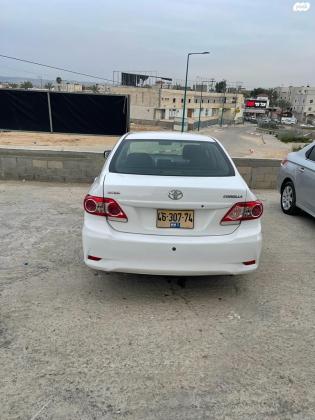 טויוטה קורולה (2011)