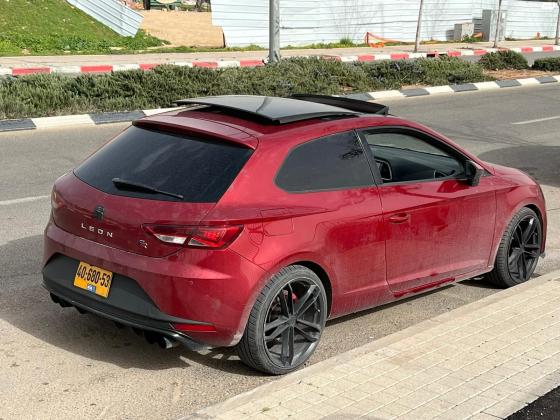 סיאט לאון (2014)