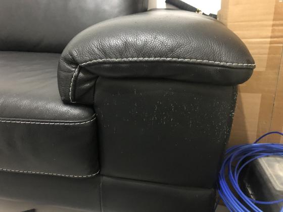 ספת עור מהממת של ניקולטי