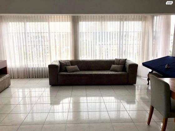 רחל 8 (רמב"ם)