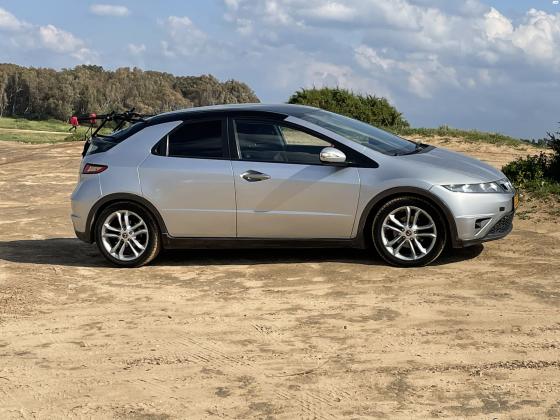 הונדה סיוויק האצ'בק החדשה (2009)