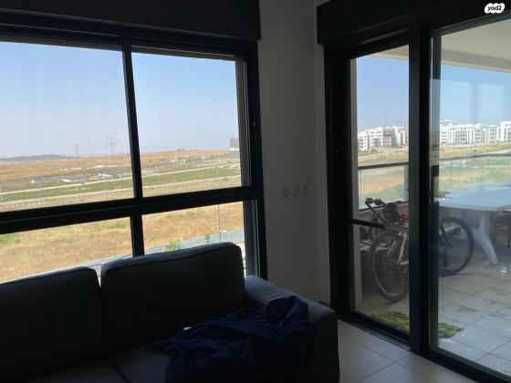 חיים הרצוג 7 (פסגות אפק)